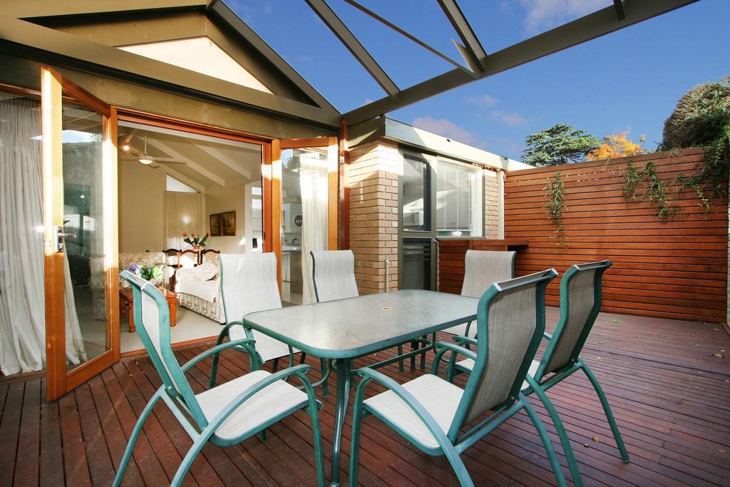 Wattle Holiday Rental Melbourne Room photo
